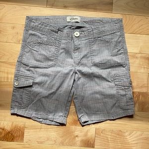 Guess Bermuda shorts